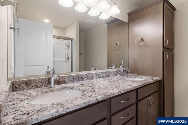 3013 21st Av SE, Albany, OR 97322