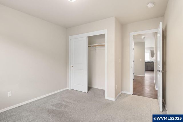 3013 21st Av SE, Albany, OR 97322