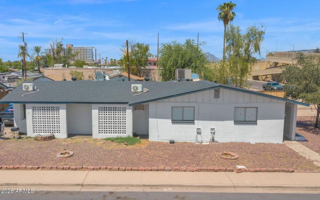 2228 N 20TH Street, Phoenix, AZ 85006 — exterior