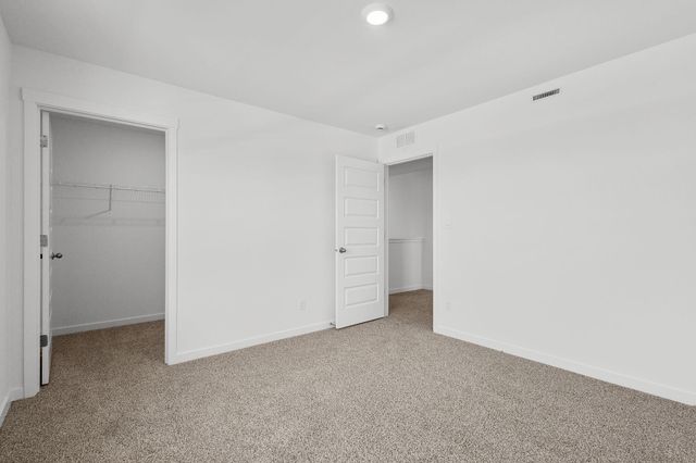 606 Ensign Place, Hebron, IN 46341