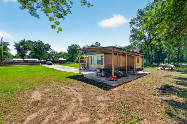 141 Fitzgerald Lane, Livingston, TX 77351
