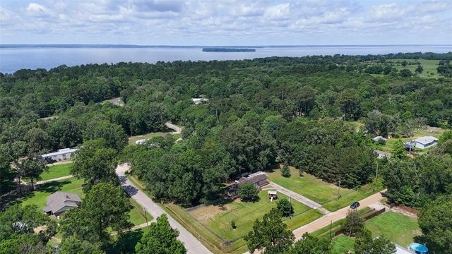141 Fitzgerald Lane, Livingston, TX 77351