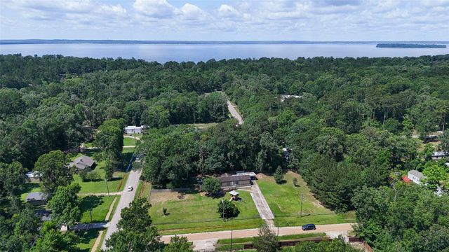 141 Fitzgerald Lane, Livingston, TX 77351