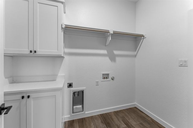 9012 Valley Oak Court, Springtown, TX 76082