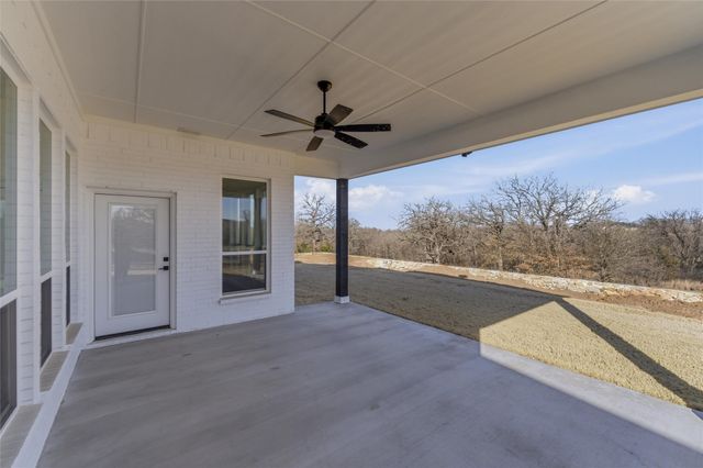 9012 Valley Oak Court, Springtown, TX 76082