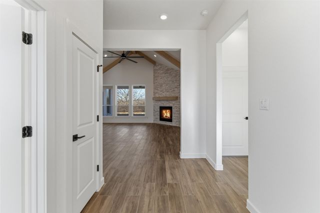 9012 Valley Oak Court, Springtown, TX 76082