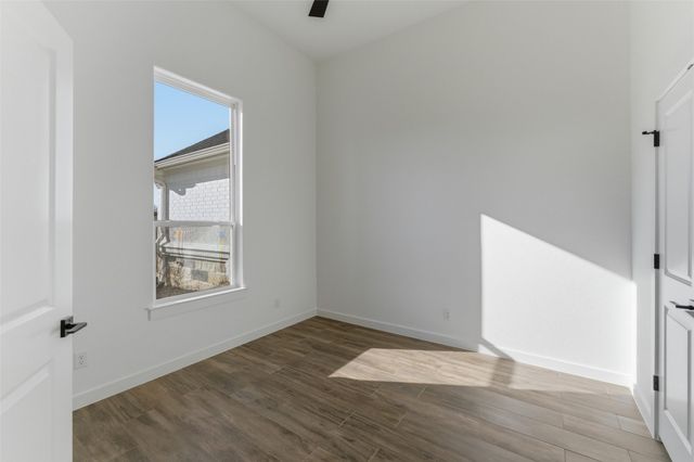 9012 Valley Oak Court, Springtown, TX 76082