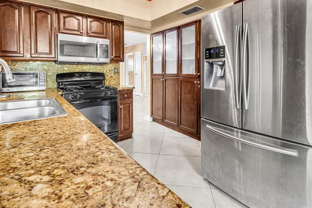 7399 NW 20th Court, Sunrise, FL 33313