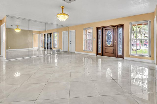 7399 NW 20th Court, Sunrise, FL 33313