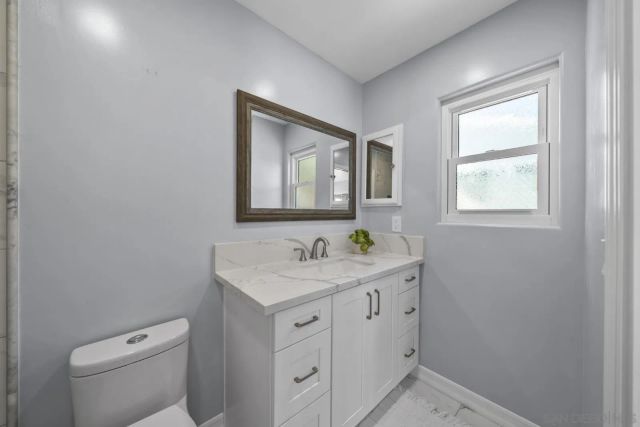 4105 Alana Cir, Oceanside, CA 92056