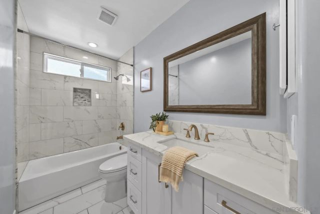 4105 Alana Cir, Oceanside, CA 92056
