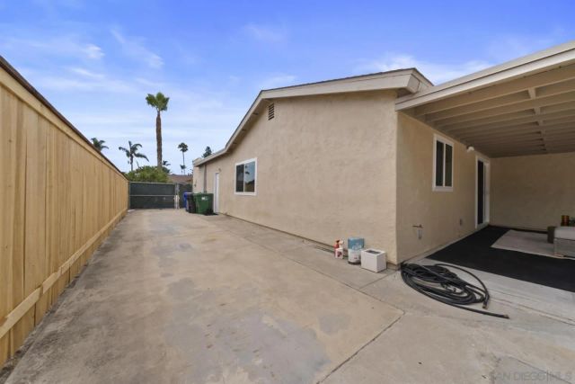 4105 Alana Cir, Oceanside, CA 92056