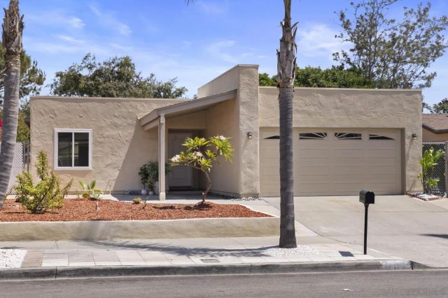 4105 Alana Cir, Oceanside, CA 92056