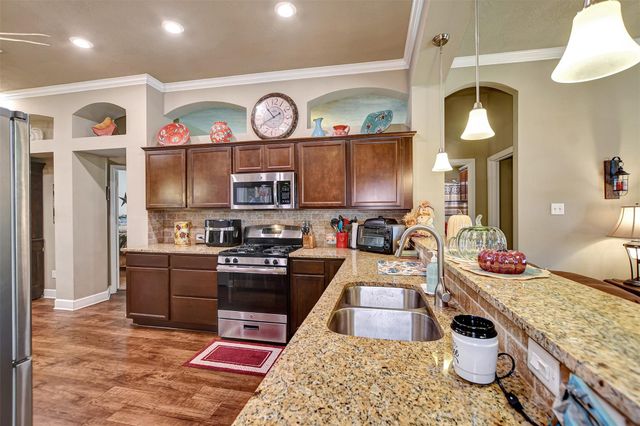 1832 Basin Trail, Brenham, TX 77833