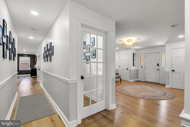 7018 HUNTER LN, Hyattsville, MD 20782