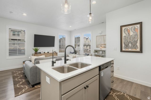 6671 W SKIP ROCK RD, South Jordan, UT 84009