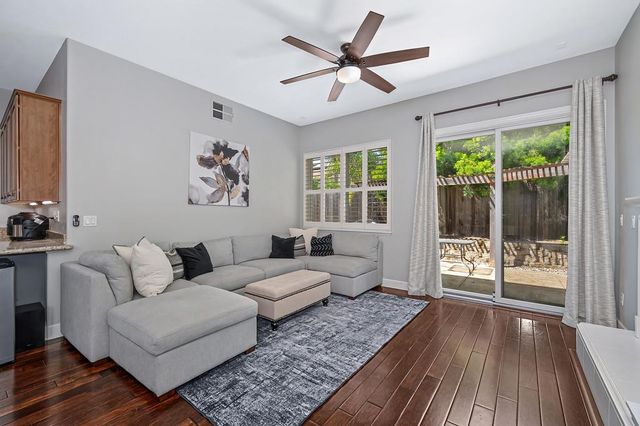 1648 Midford Ln, Lincoln, CA 95648