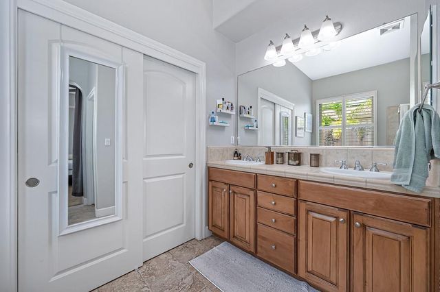 1648 Midford Ln, Lincoln, CA 95648