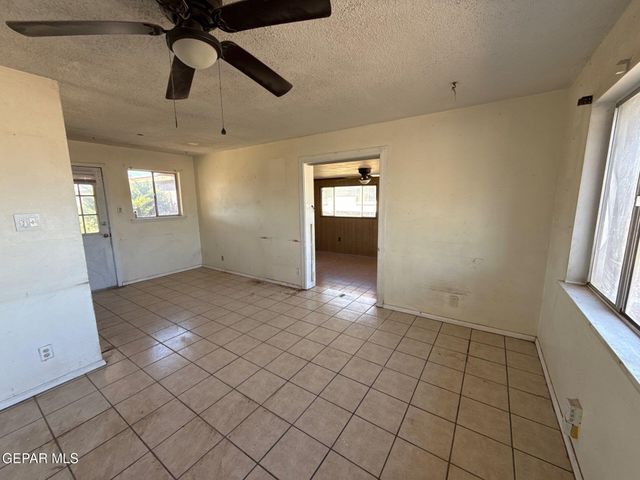 9516 IRIS Drive, El Paso, TX 79924