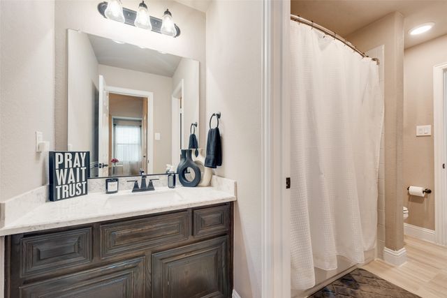 7112 Playa Norte Drive, Grand Prairie, TX 75054