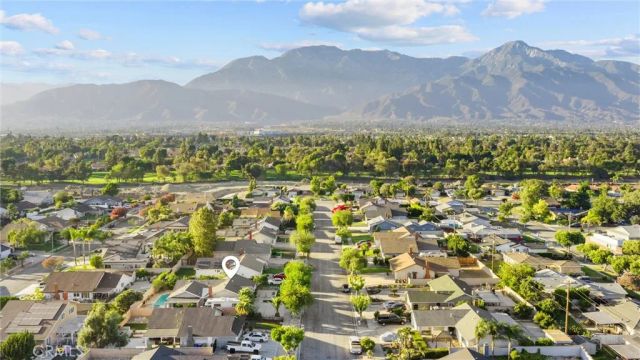 1459 Alta, Upland, CA 91786