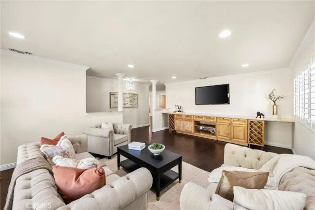1459 Alta, Upland, CA 91786