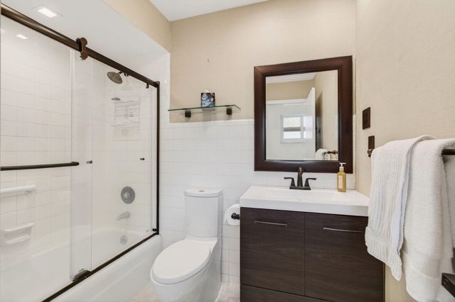 6647 Paul Mar Drive, Lantana, FL 33462