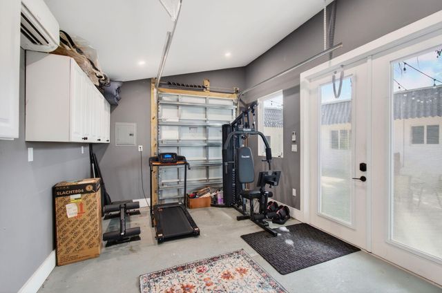 6647 Paul Mar Drive, Lantana, FL 33462