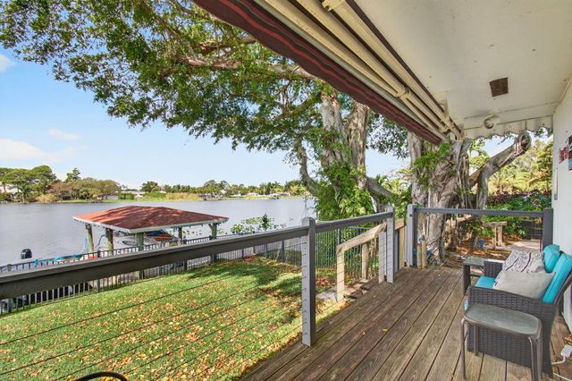 6647 Paul Mar Drive, Lantana, FL 33462