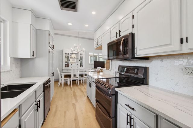 6647 Paul Mar Drive, Lantana, FL 33462