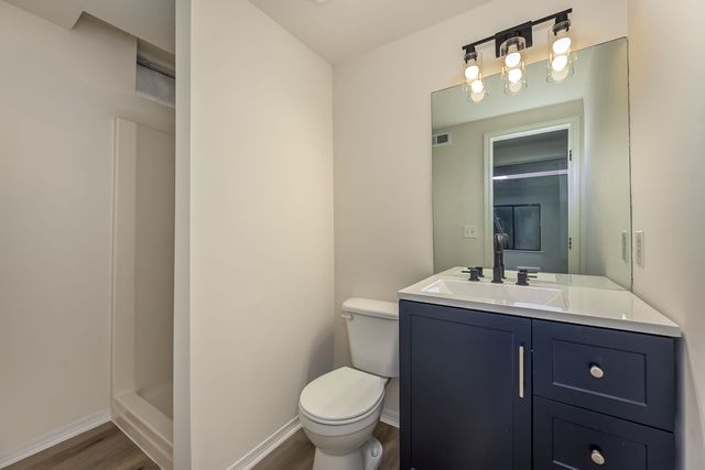 2337 S Linden Cir, Wichita, KS 67207