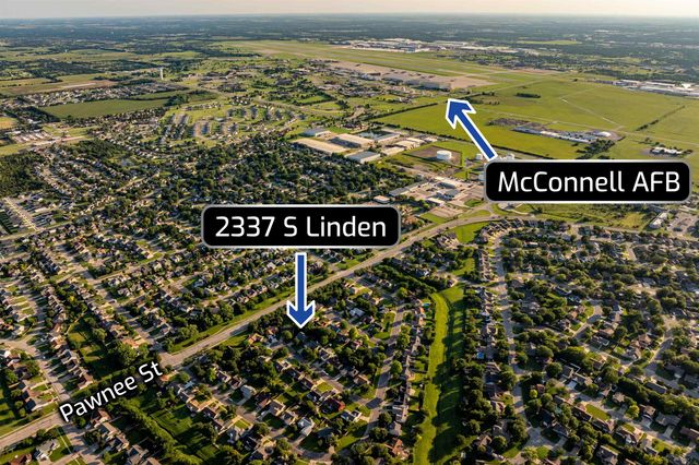 2337 S Linden Cir, Wichita, KS 67207