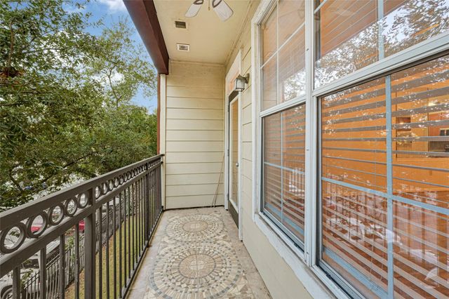1711 Old Spanish Trail 117, Houston, TX 77054