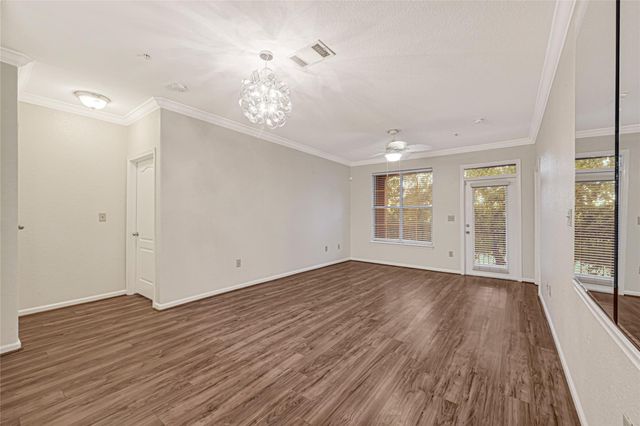 1711 Old Spanish Trail 117, Houston, TX 77054