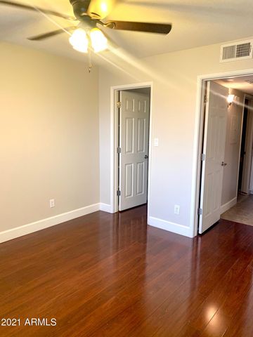2625 E INDIAN SCHOOL Road 101, Phoenix, AZ 85016