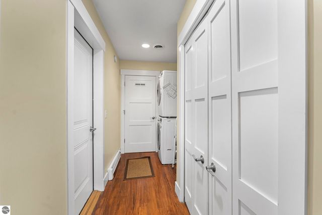 4220 Summerhill Road, Traverse City, MI 49684