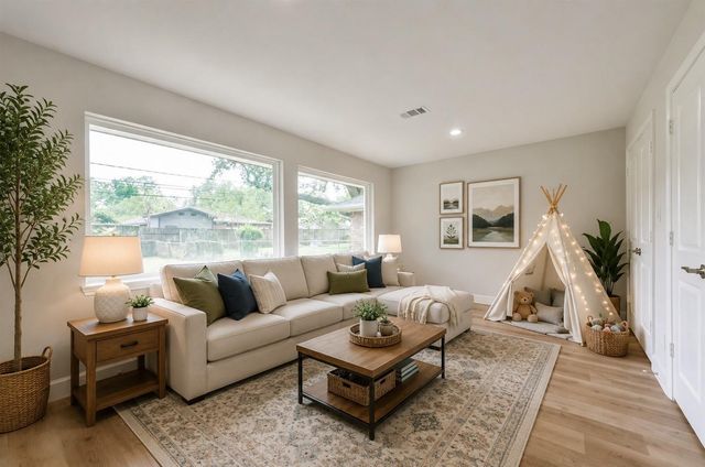4621 Briarbend Drive, Houston, TX 77035