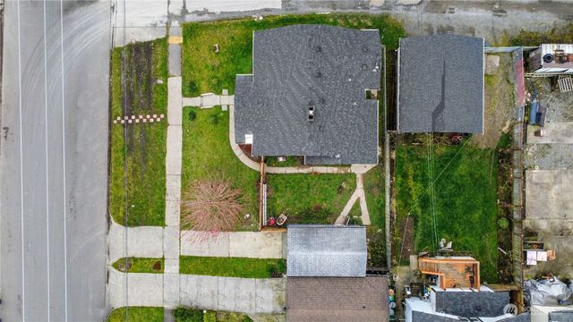 1216 S 37th Street, Tacoma, WA 98418