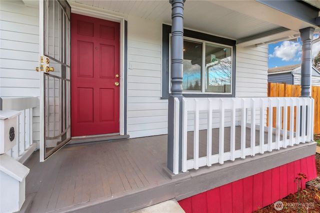 1216 S 37th Street, Tacoma, WA 98418