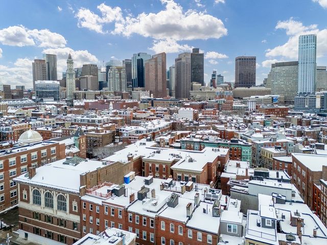 176 Salem St 2, Boston, MA 02113