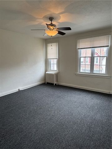 209 Chesterfield Rd, Oakland, PA 15213