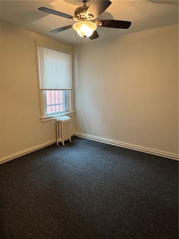 209 Chesterfield Rd, Oakland, PA 15213