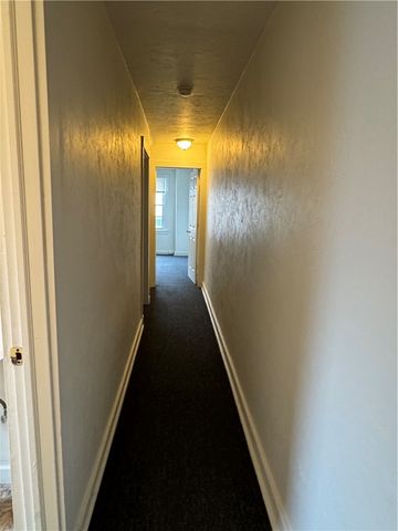 209 Chesterfield Rd, Oakland, PA 15213