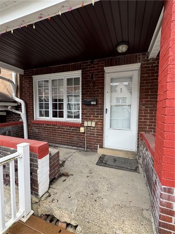 209 Chesterfield Rd, Oakland, PA 15213