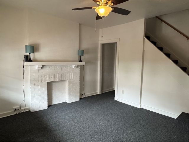 209 Chesterfield Rd, Oakland, PA 15213