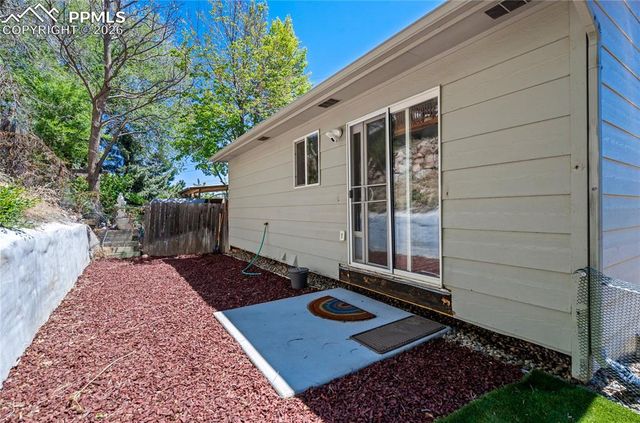 2660 Christopher Terrace, Colorado Springs, CO 80907