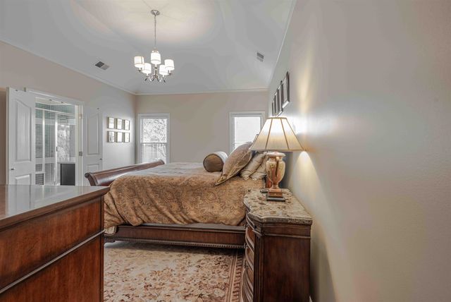 2461 EAGLERIDGE LN, Memphis, TN 38016