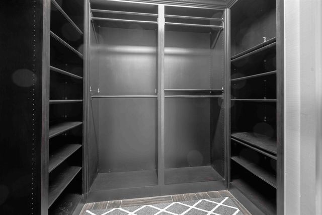 2461 EAGLERIDGE LN, Memphis, TN 38016