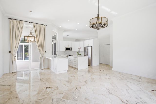 1290 Ginger Circle, Weston, FL 33326