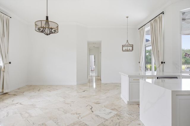 1290 Ginger Circle, Weston, FL 33326